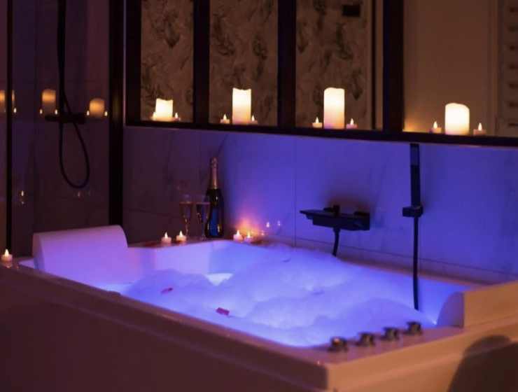 love room Toulouse avec spa privatif et ambiance sensorielle