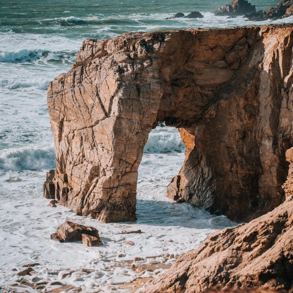 Côte sauvage de Bretagne, lieu parfait pour un week-end romantique avec vue sur l’océan